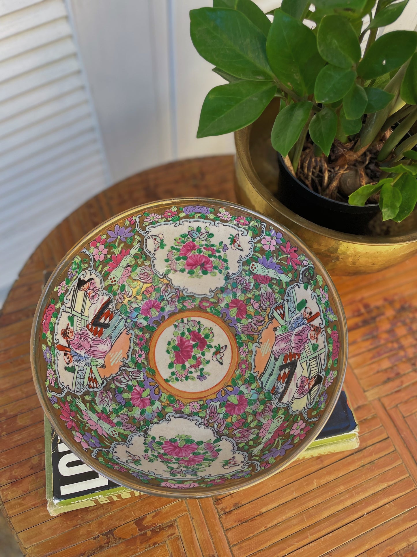 Vintage Chinese Rose Medallion Porcelain Handpainted Decorative Bowl