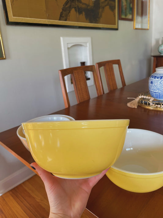 Vintage Pyrex Primary Colors Yellow Mixing Bowl