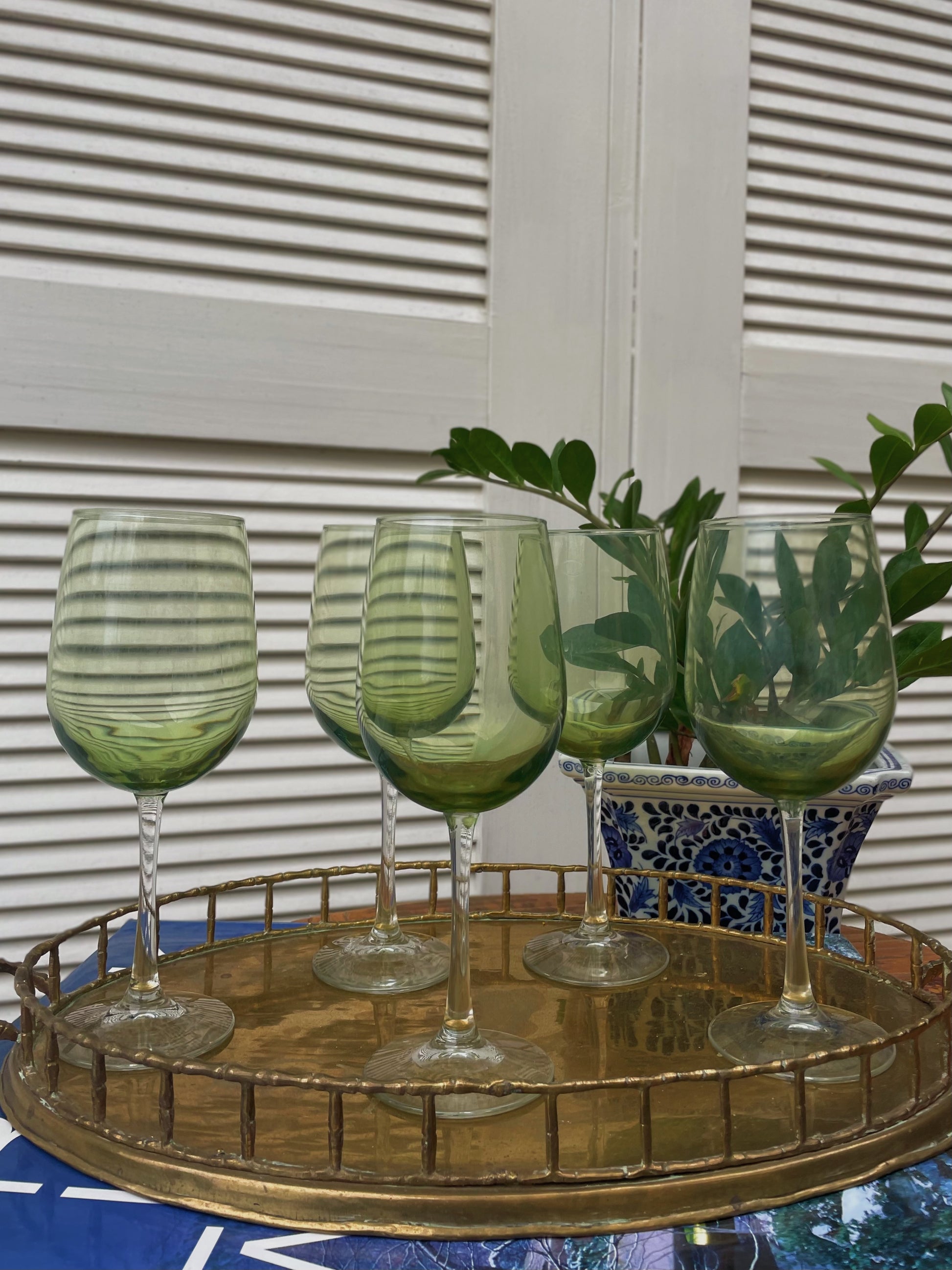 Vintage Olive Green Long Stemmed Wine and Cordial Glasses in Set of 2, –  Urban Nomad NYC